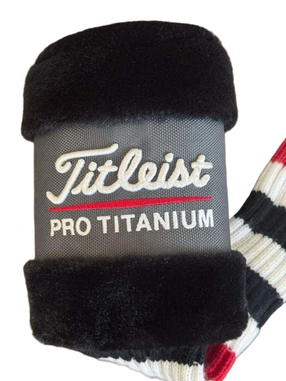 Titleist Pro Titanium 975J Plush Driver Headcover Sock